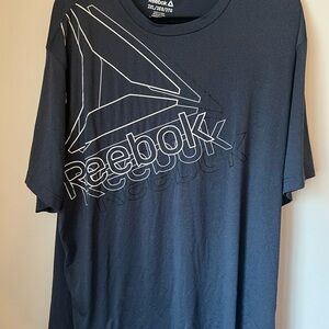 Reebok Men’s dark gray Short-Sleeve Graphic Logo Tee